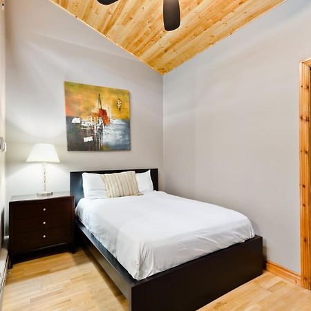 Апартаменты M Lofts Калгари Экстерьер фото